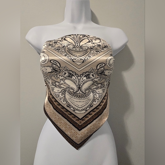 Ardene Tops - Ardene Satin Handkerchief Tube Top. Size XS.